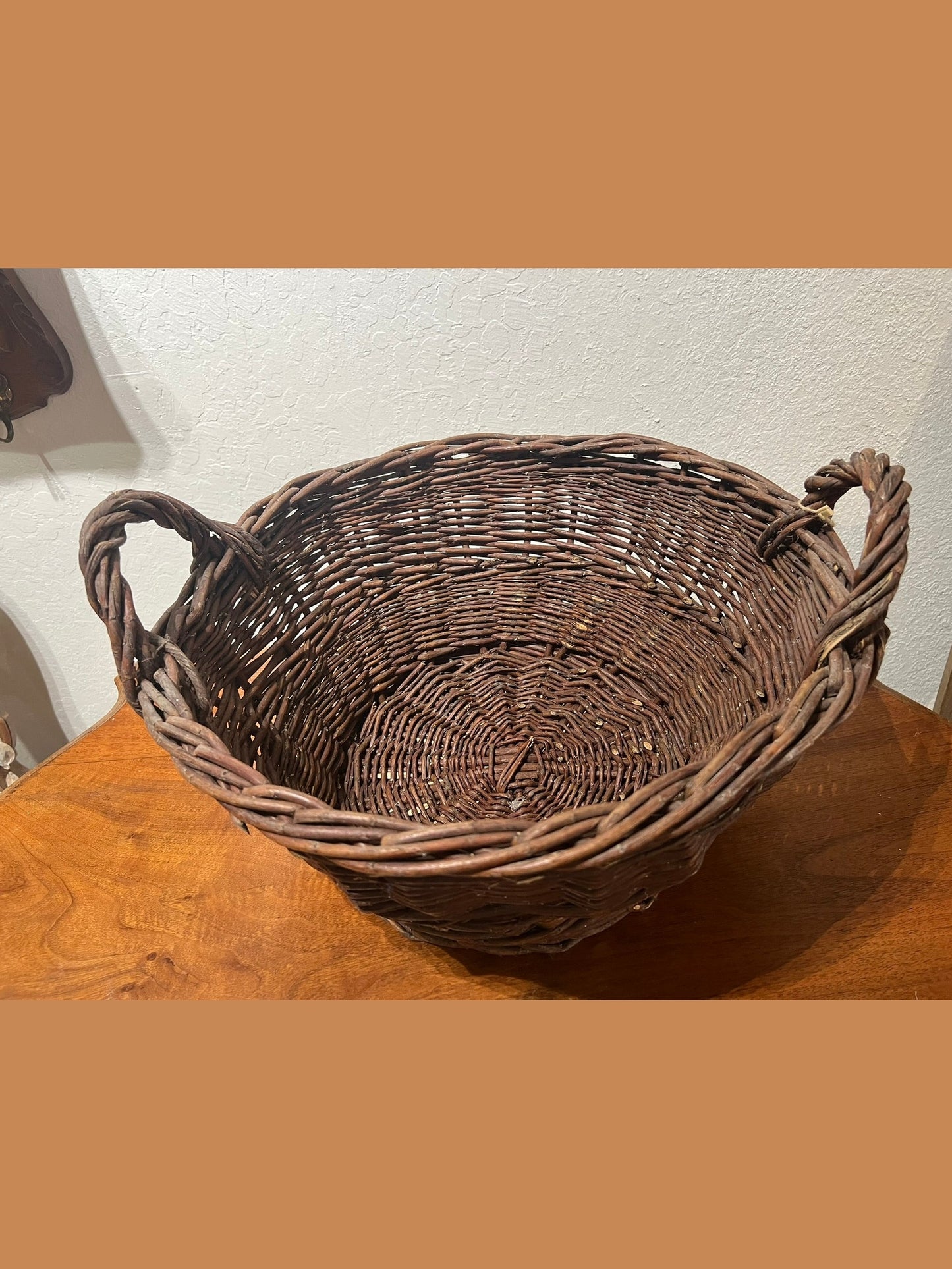 Basket - Dark Handwoven Twig Lg Round #67902