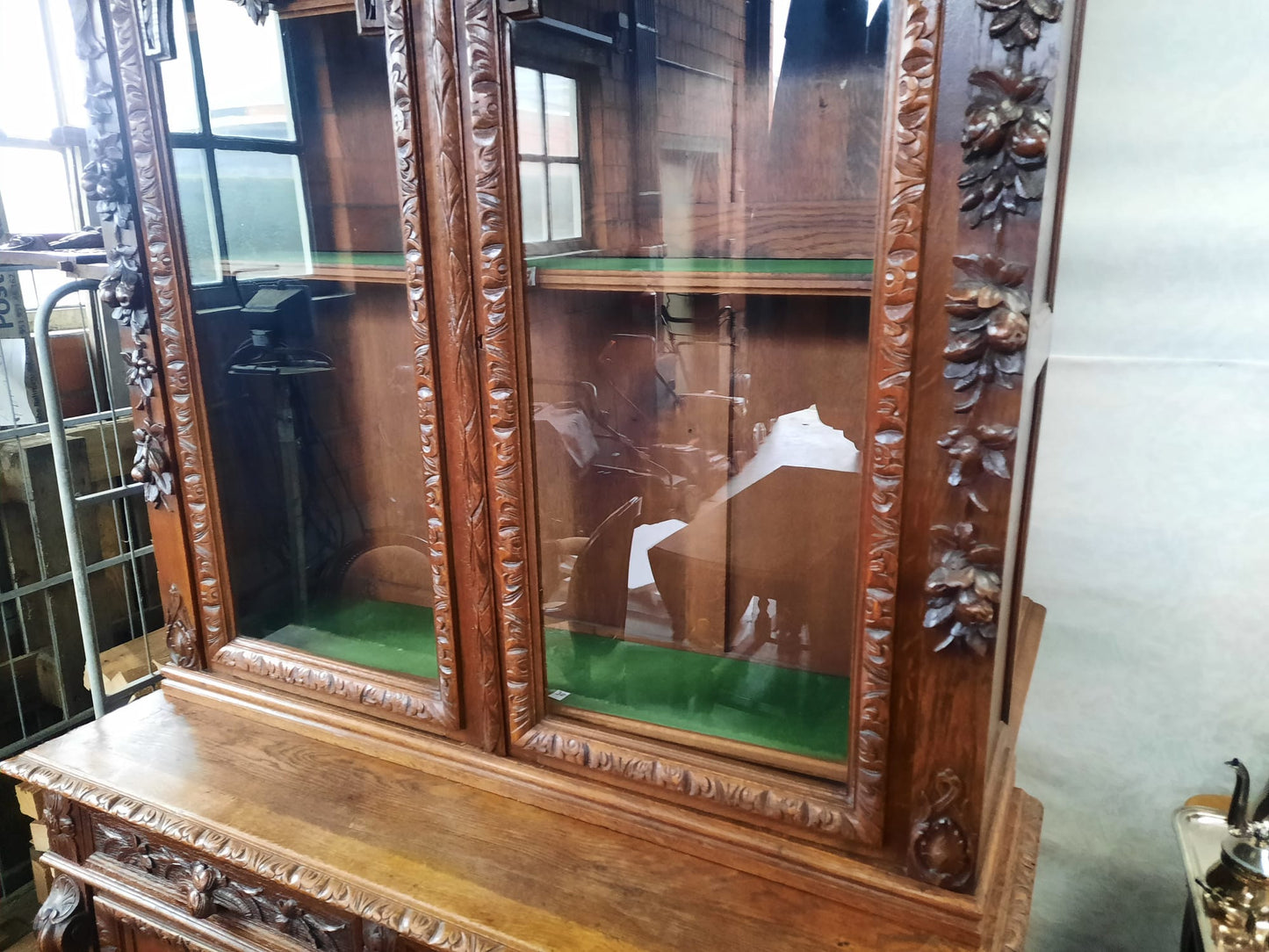 Antique French Normandy Dark Oak Hunter’s Cabinet Hutch, 19th Century