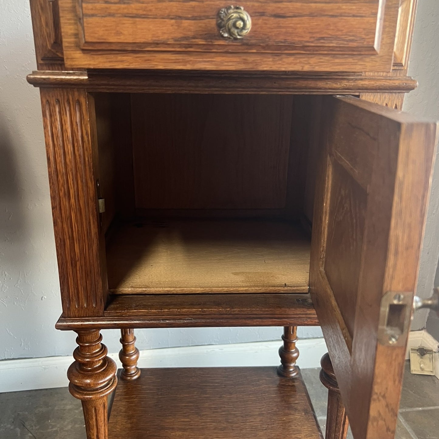 Antique French Oak Nightstands with White Marble Tops – Pair, c.1900
