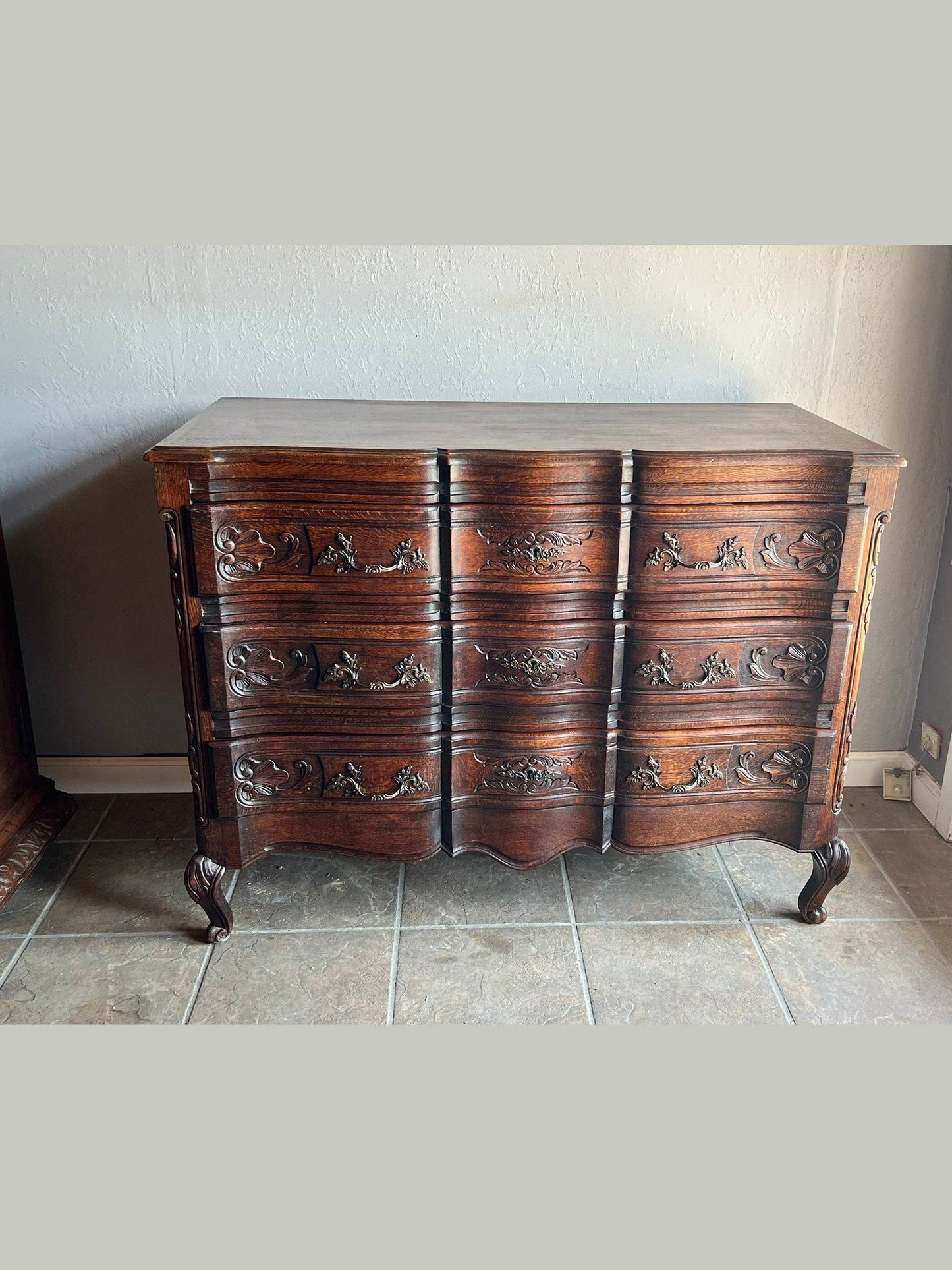 Vintage French Oak Dresser with Carved Details and Serpentine Front