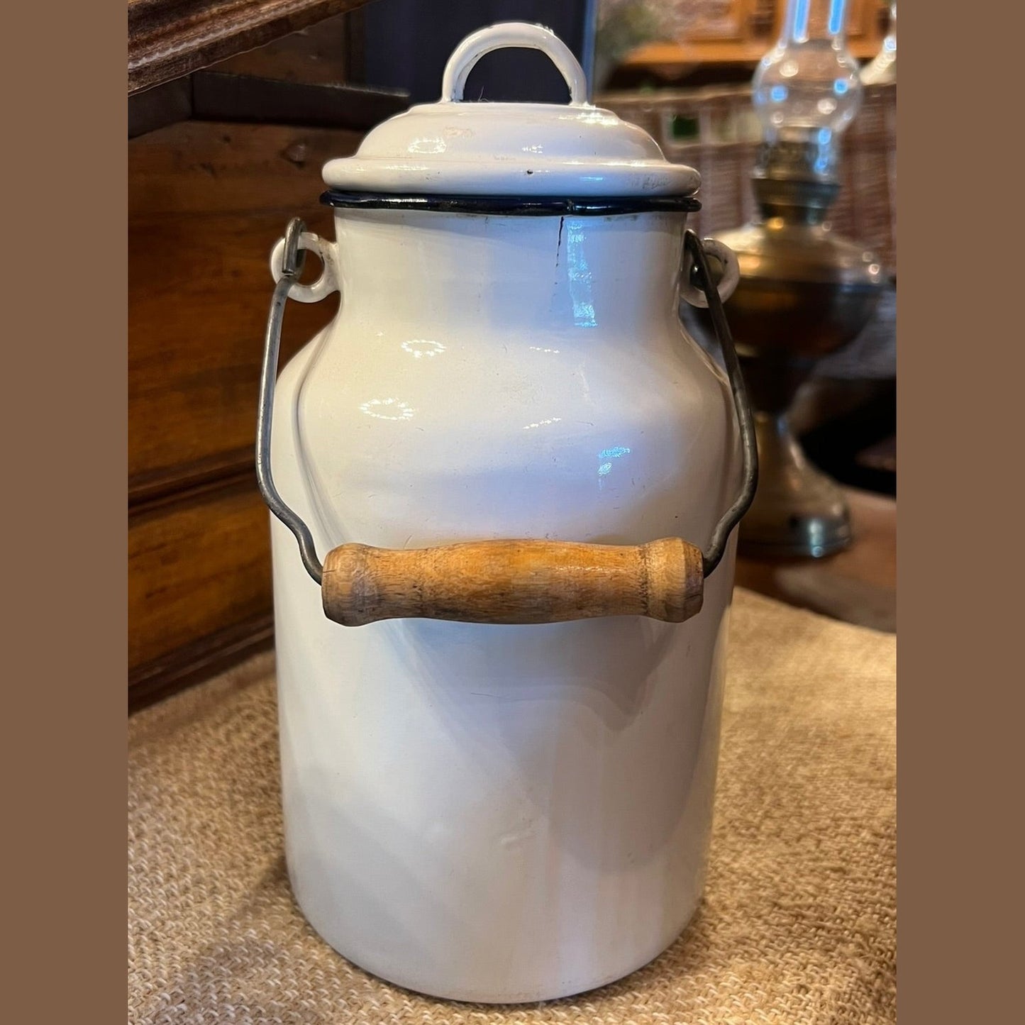 Vintage Hungarian White Milk Pale