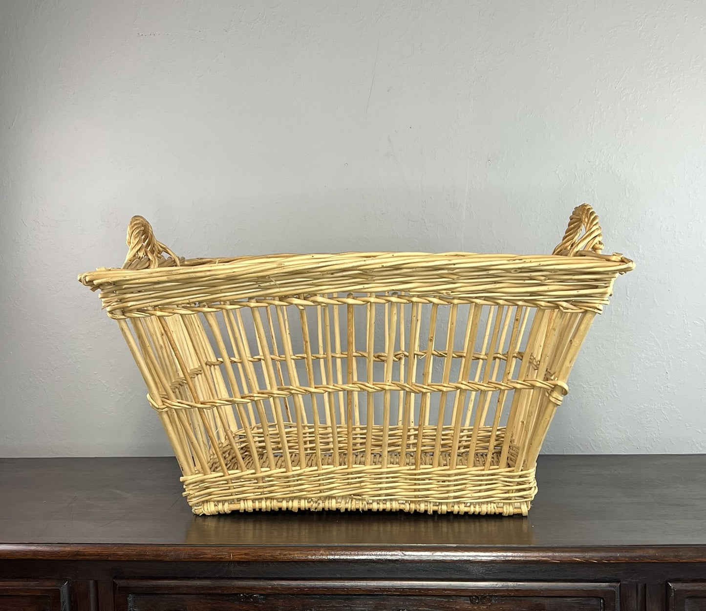 Vintage French Wicker Laundry Basket – Handwoven Farmhouse Hamper with Handles #6521