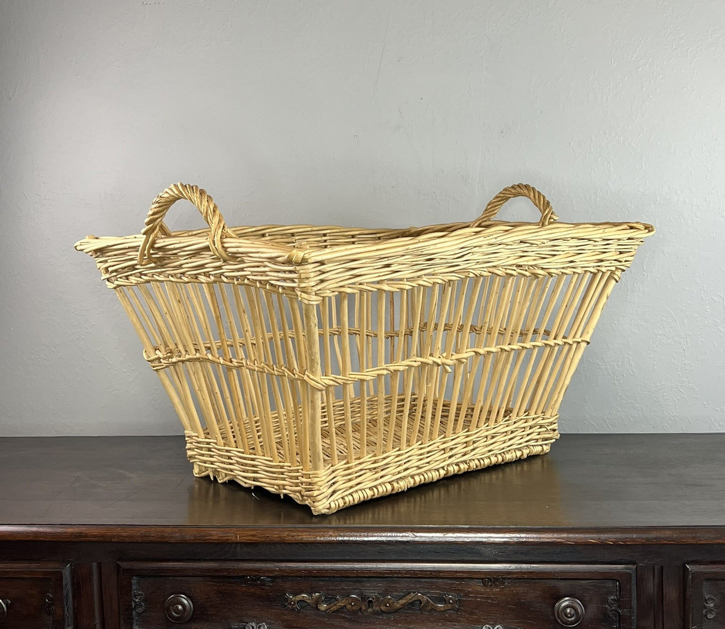 Vintage French Wicker Laundry Basket – Handwoven Farmhouse Hamper with Handles #6521