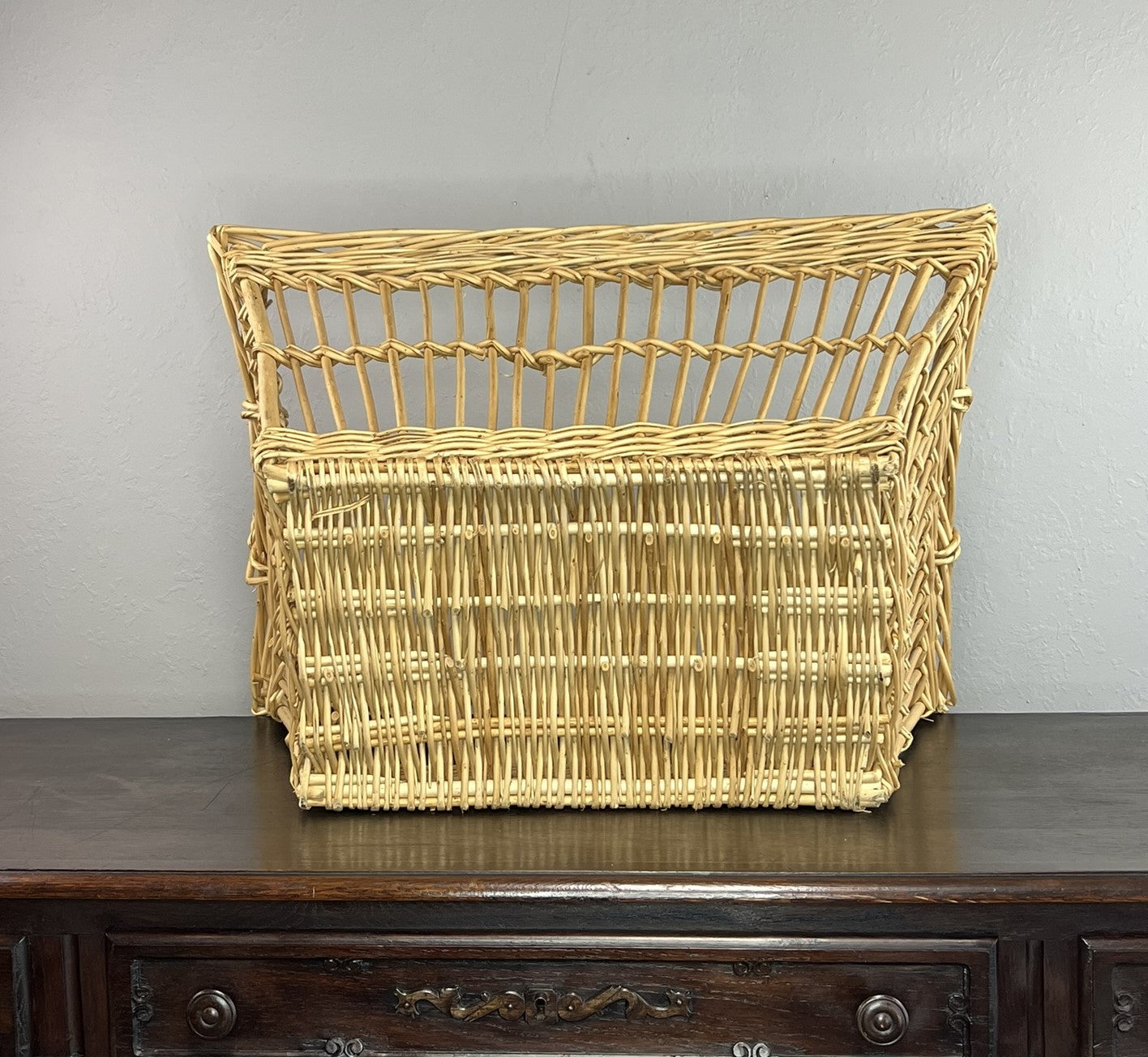 Vintage French Wicker Laundry Basket – Handwoven Farmhouse Hamper with Handles #6521