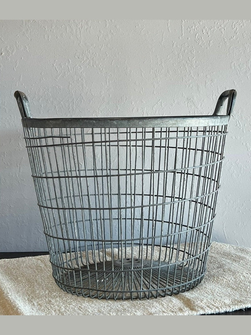 Vintage Hungarian Wire Apple Basket #667