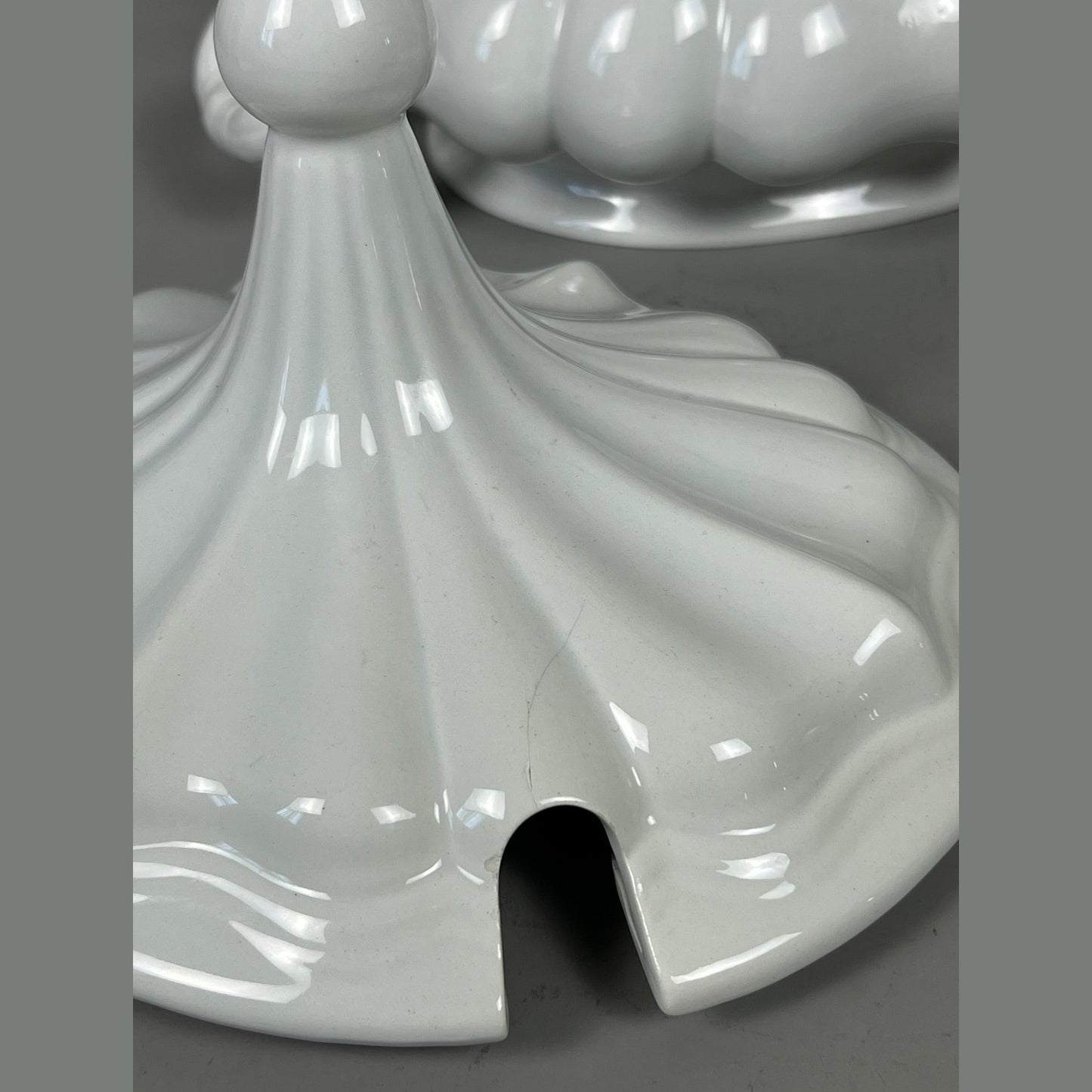 Tureen - Italian White with Platter