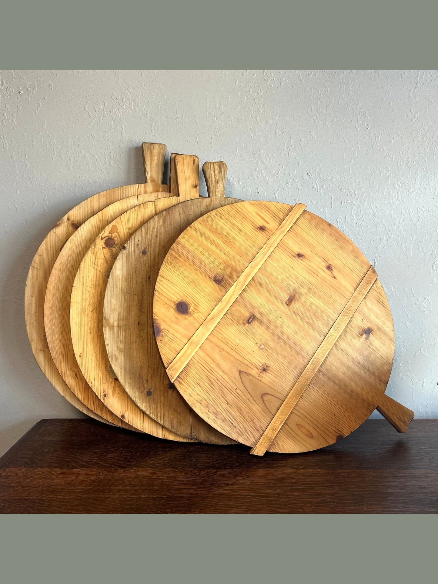 Vintage German Pine Round Breadboard