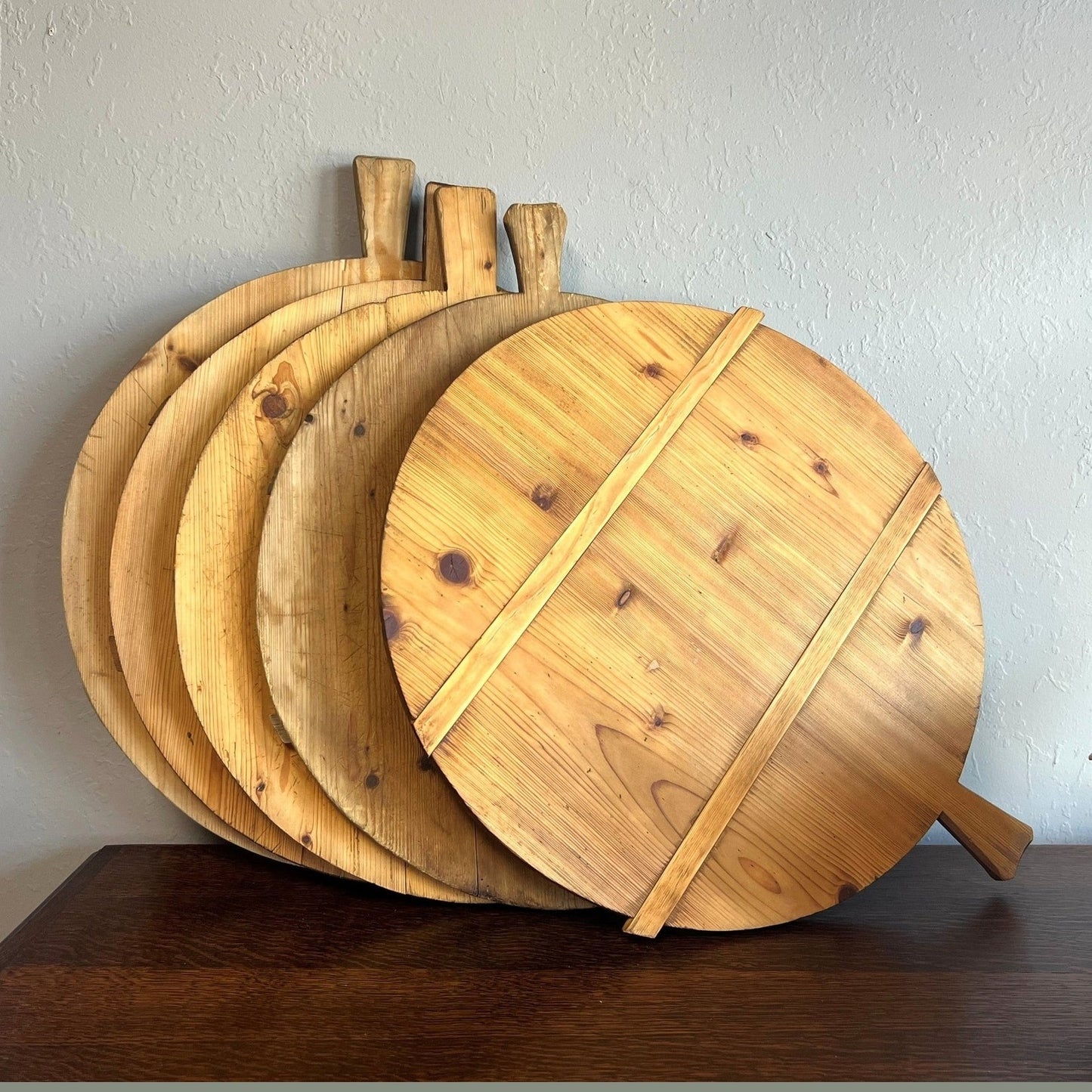 Vintage German Pine Round Breadboard