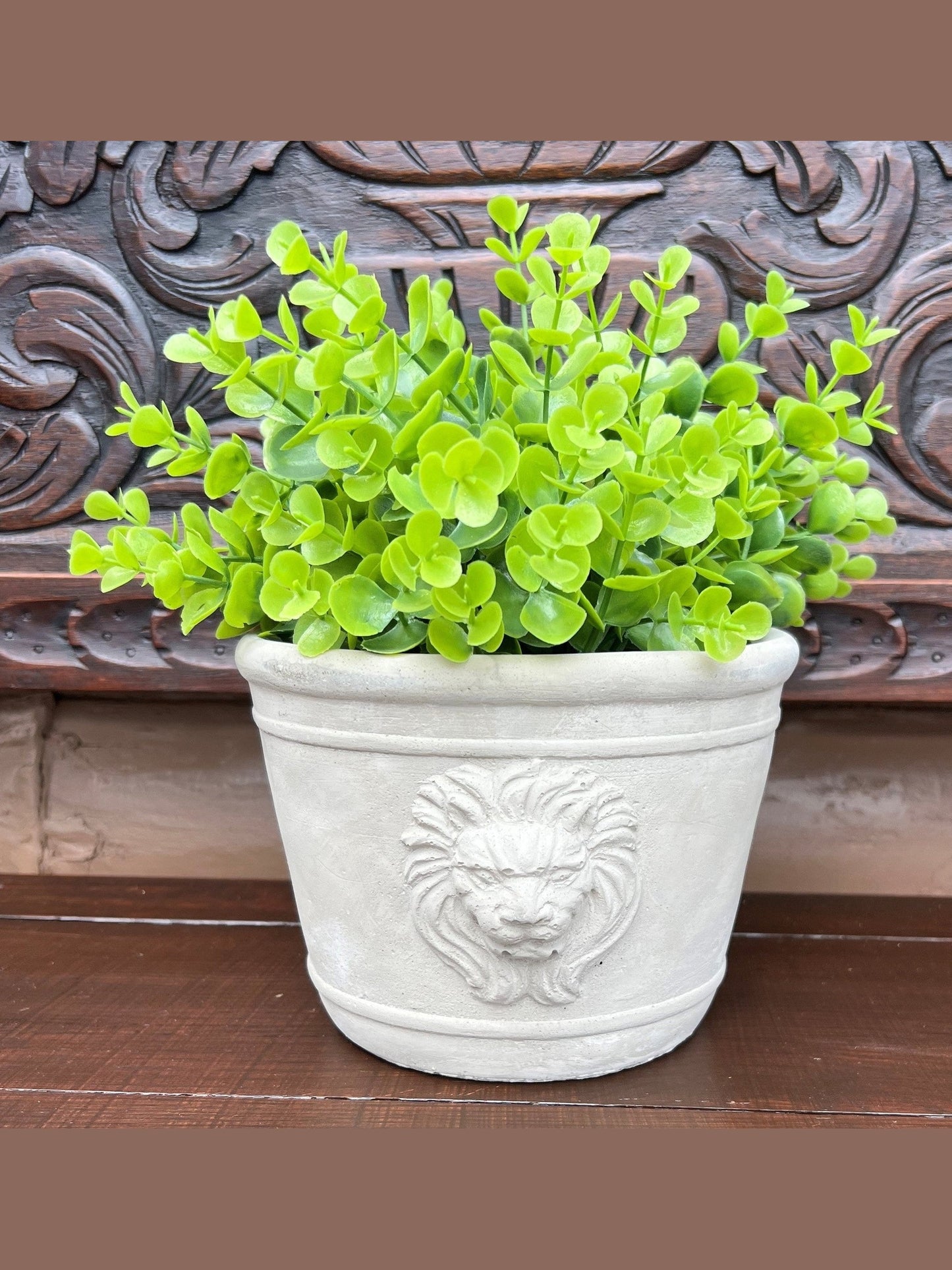 Cement Lion Head Planter - Medium