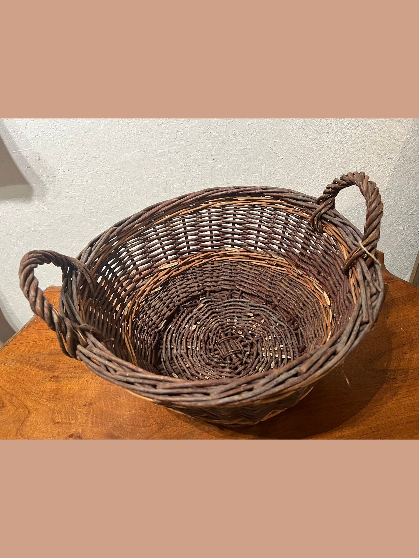 Basket - Dark Handwoven Twig Lg Round #67903