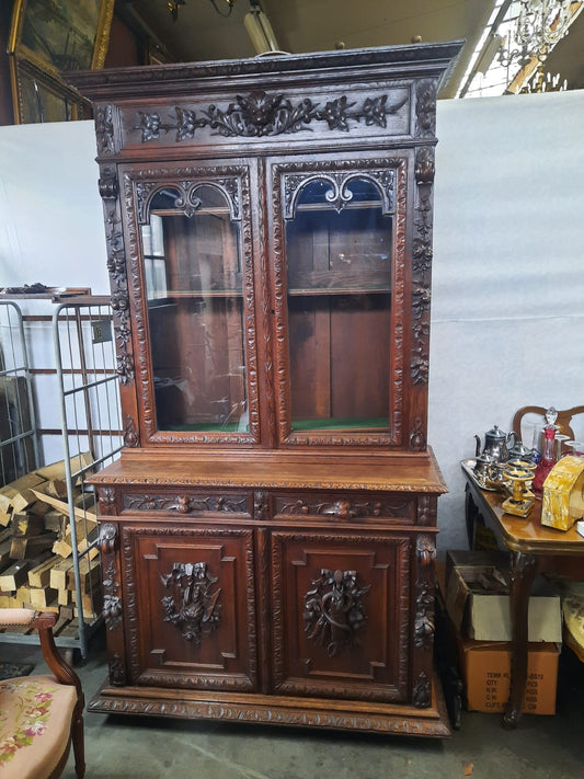 Antique French Normandy Dark Oak Hunter’s Cabinet Hutch, 19th Century