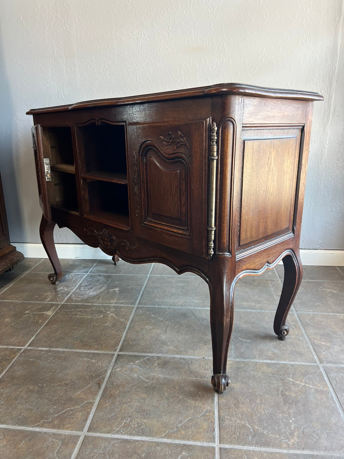 Vintage Belgian Oak Sideboard with Carved Floral Detail, Early 1900s