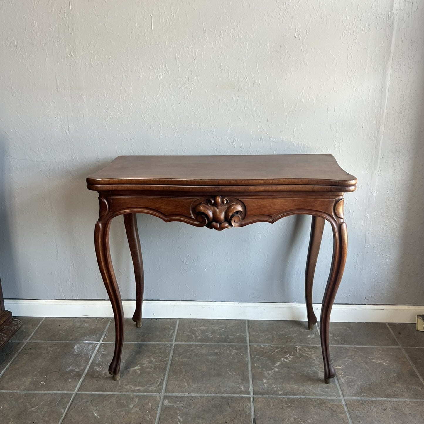 Antique French Oak Game Table – Louis XV Style Card & Chess Table with Carved Details, 1900s