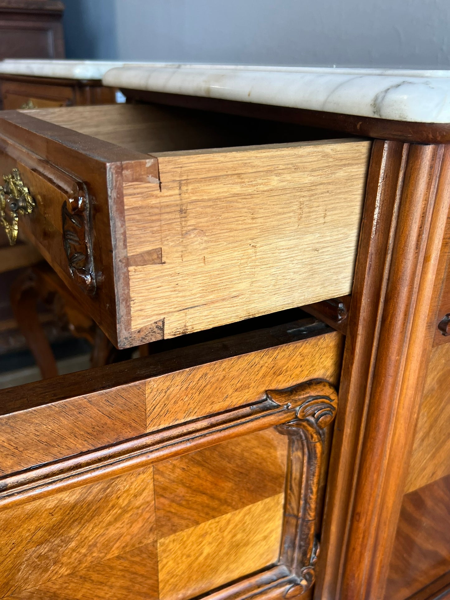 Antique French Louis XV Walnut Nightstands with White Marble Tops – Pair
