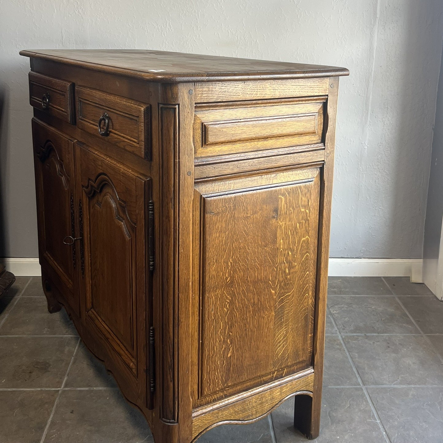 Vintage French Oak 2-Door Buffet with Drawers – Classic Provincial Sideboard