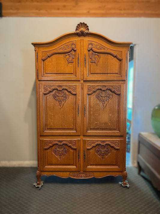 Vintage Belgian Oak Armoire - 6 door #120