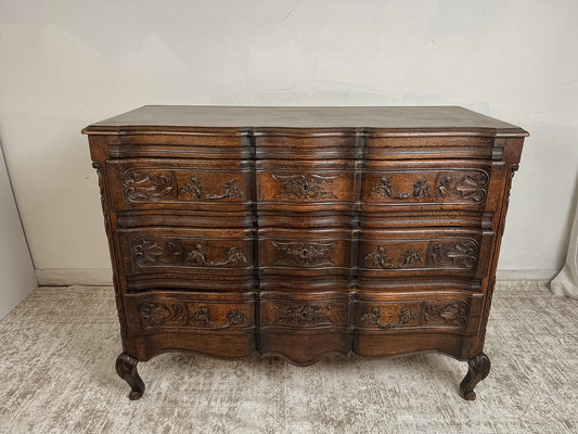 Vintage French Oak Dresser with Carved Details and Serpentine Front