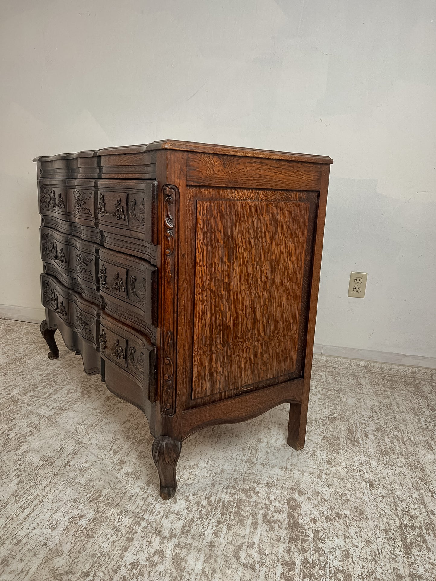 Vintage French Oak Dresser with Carved Details and Serpentine Front