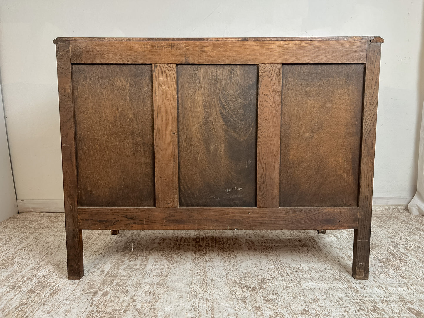 Vintage French Oak Dresser with Carved Details and Serpentine Front