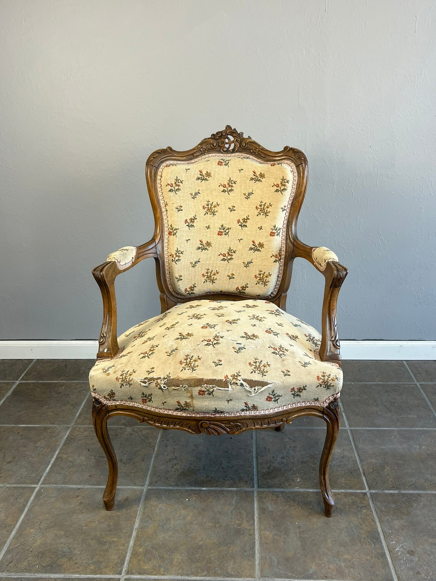 Antique French Louis XV Walnut Armchair with Carved Wood & Floral Upholstery