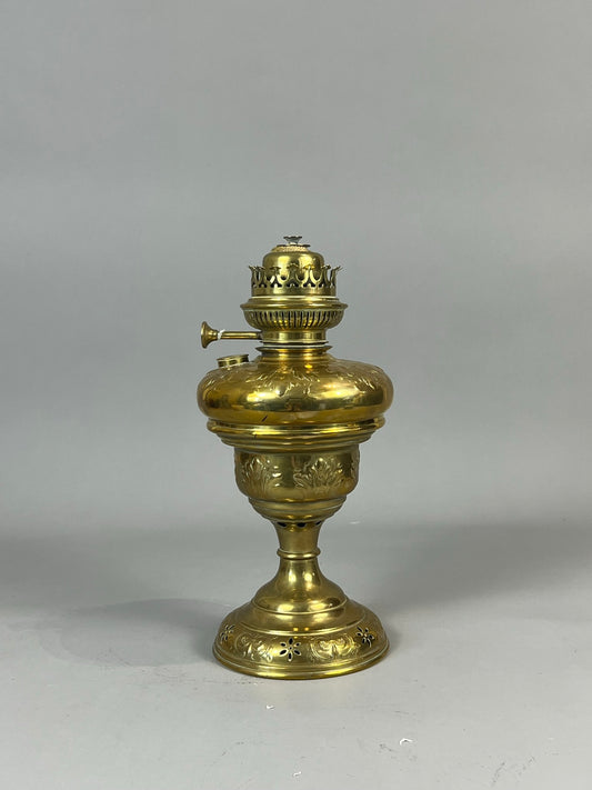 Vintage European Oil Lamp 2
