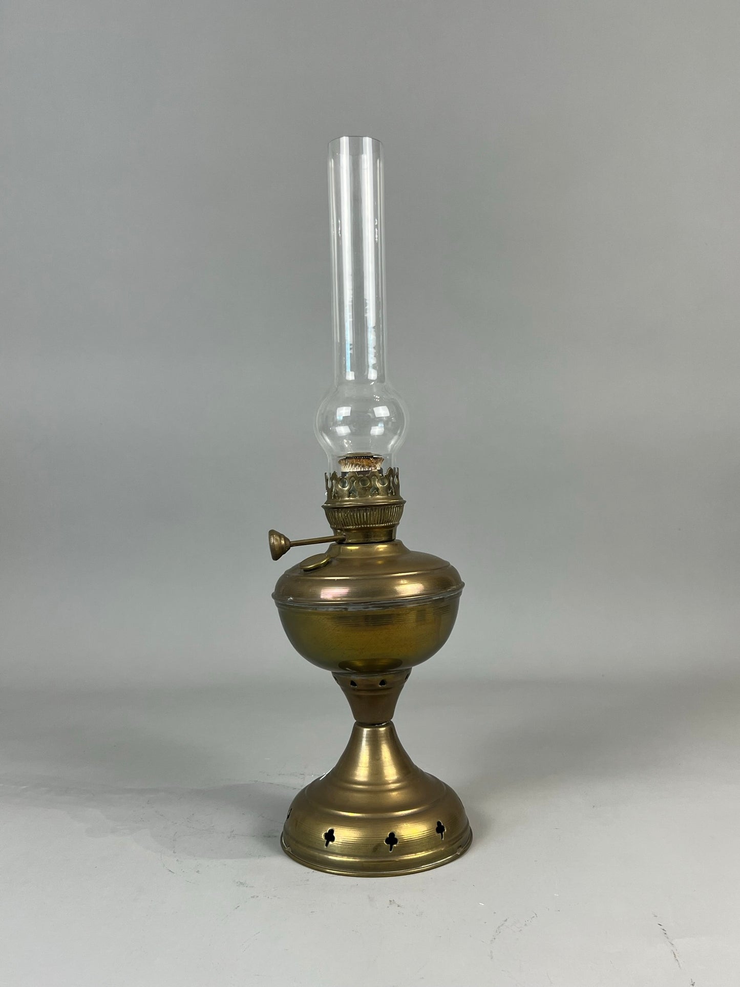 Vintage European Oil Lamp 1
