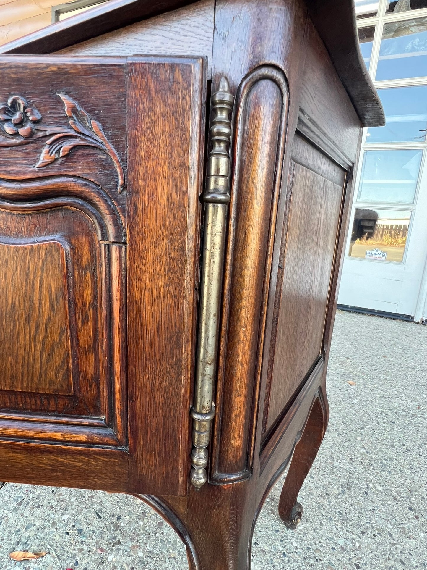 Vintage Belgian Oak Sideboard with Carved Floral Detail, Early 1900s
