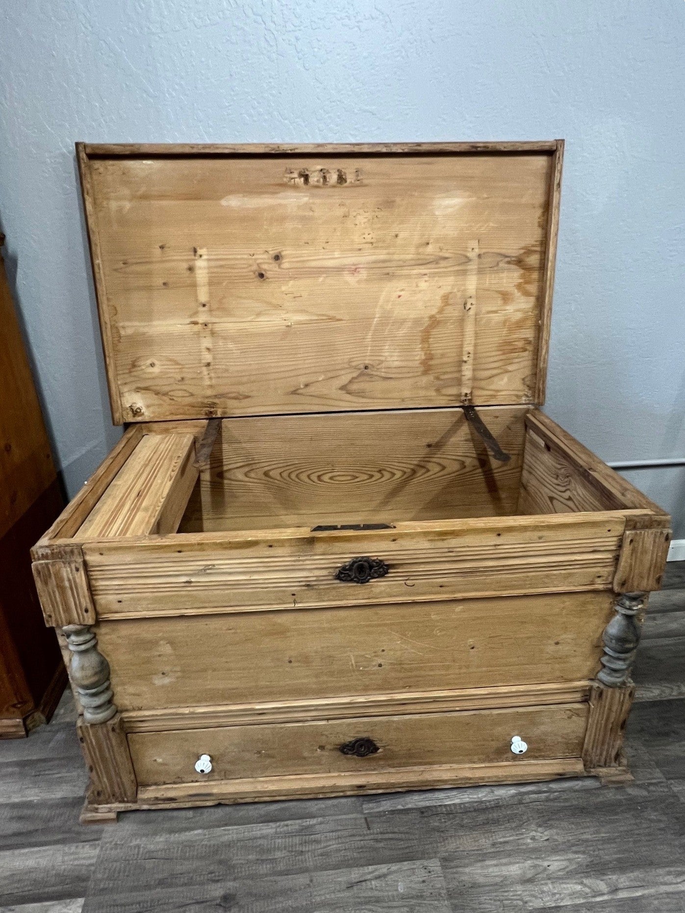 Vintage German Pine Trunk with Drawer – Rustic Blanket Chest Storage Box #106